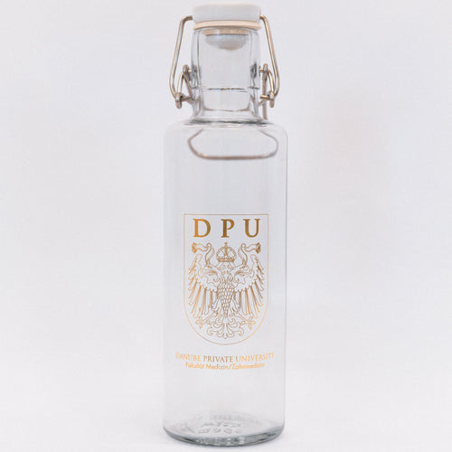 Soul Bottle aus Glas mit goldenem DPU-Wappen, 0,6 l Fassungsvermögen, spülmaschinenfest, schadstoff- und plastikfrei.